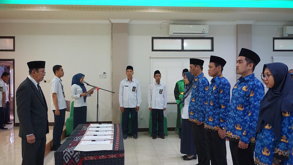 Pelantikan PNS 2